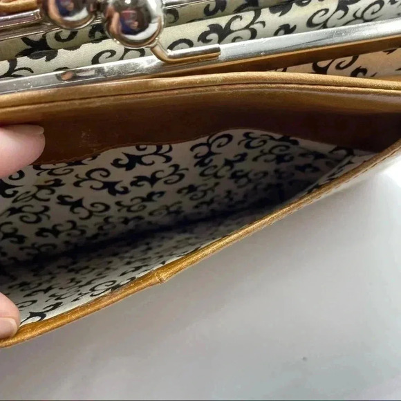 HOBO leather clutch wallet  purse - Picture 4 of 10